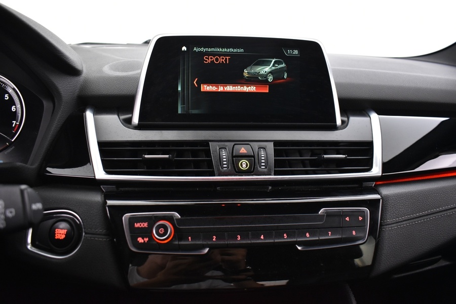 BMW 225 vaihtoauto