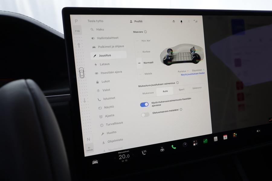 Tesla Model S vaihtoauto