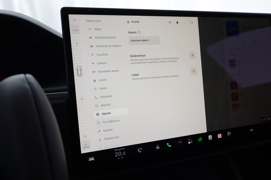Tesla Model S vaihtoauto