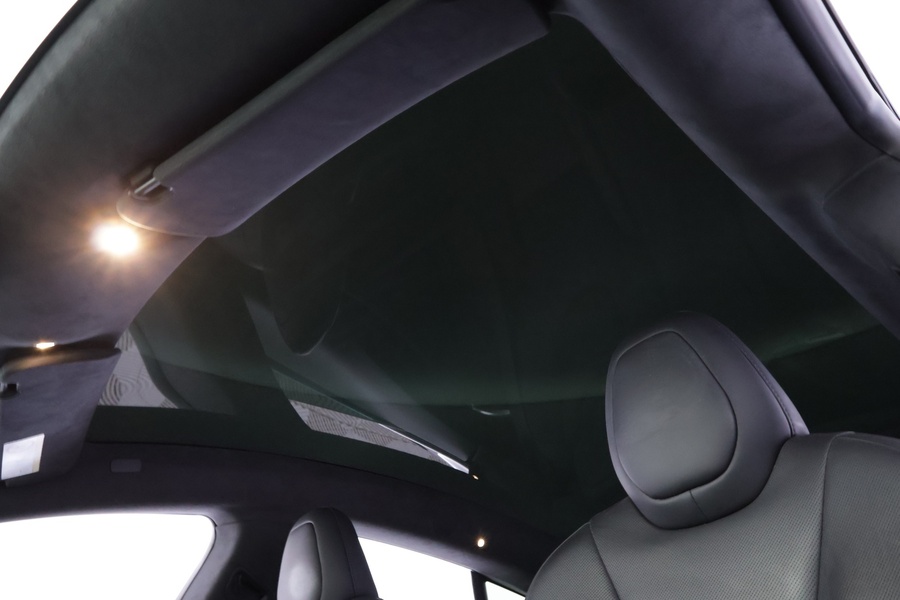 Tesla Model S vaihtoauto