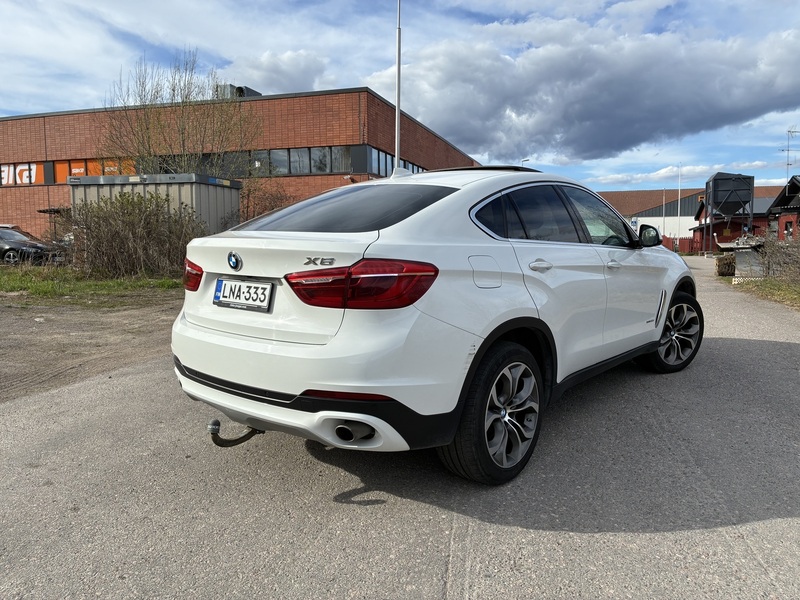 BMW X6 vaihtoauto