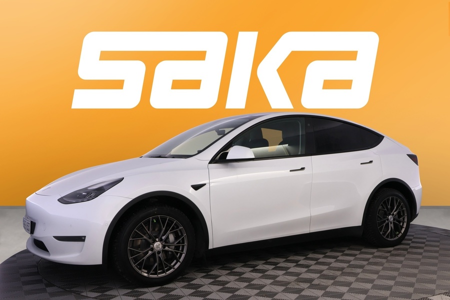 Tesla Model Y vaihtoauto