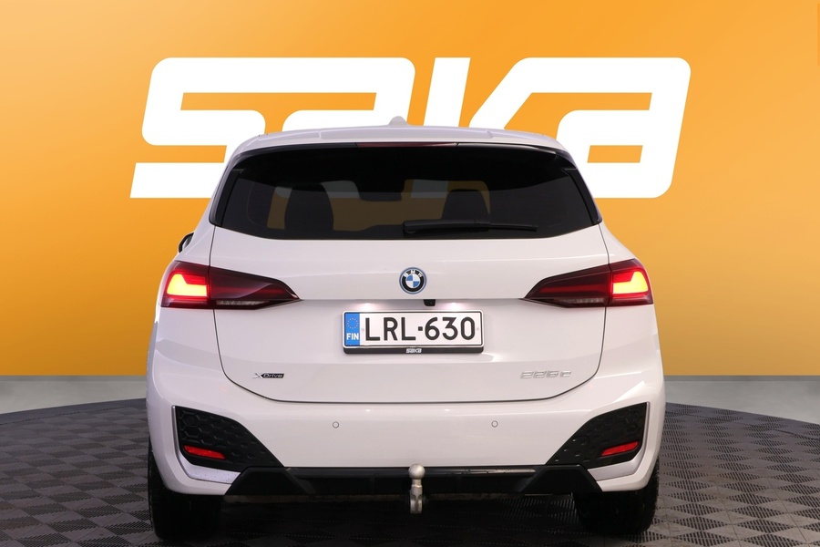 BMW 225 vaihtoauto