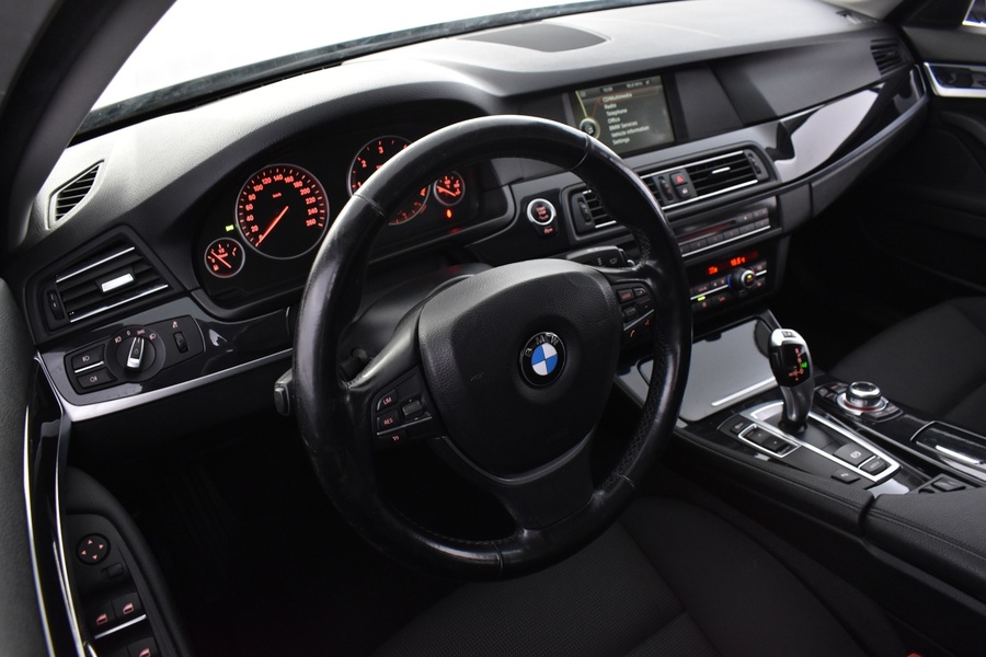 BMW 520 vaihtoauto