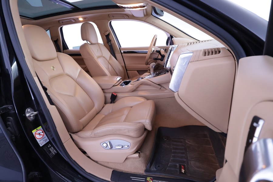 Porsche Cayenne vaihtoauto