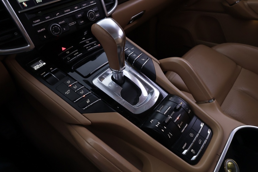 Porsche Cayenne vaihtoauto