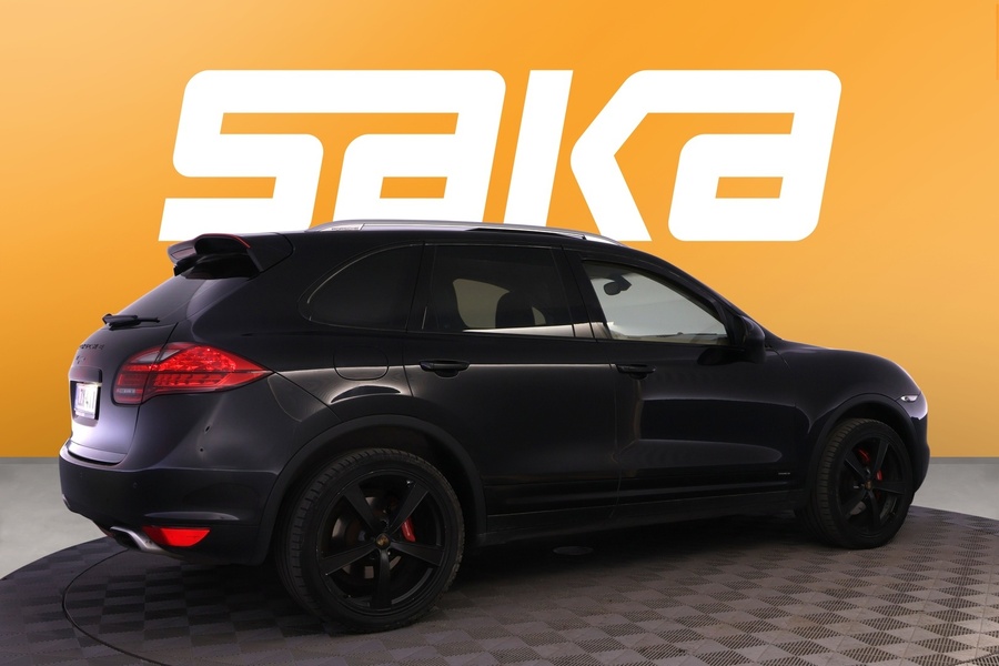 Porsche Cayenne vaihtoauto