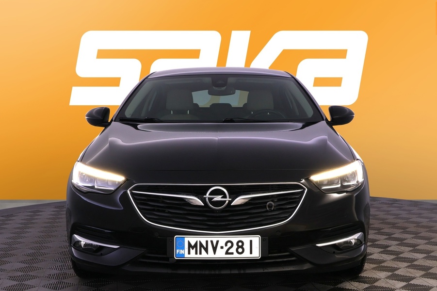 Opel Insignia vaihtoauto
