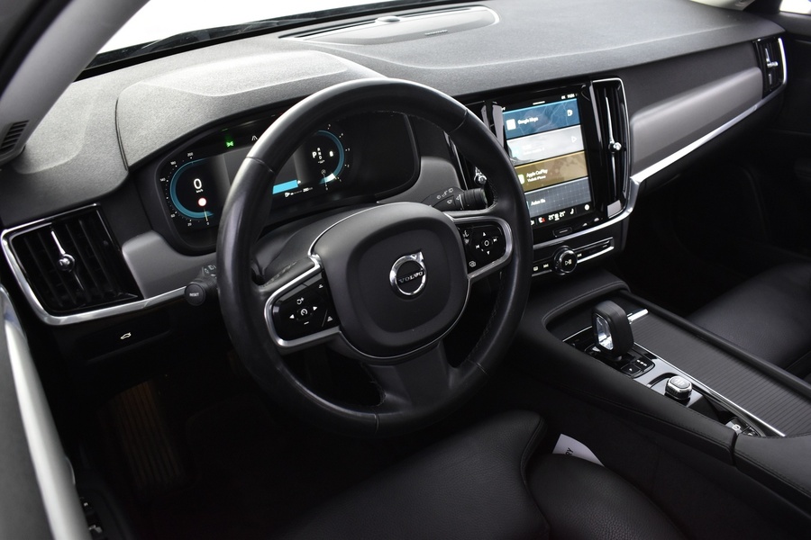 Volvo V90 Cross Country vaihtoauto