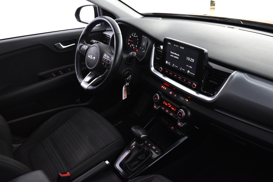 Kia Stonic vaihtoauto