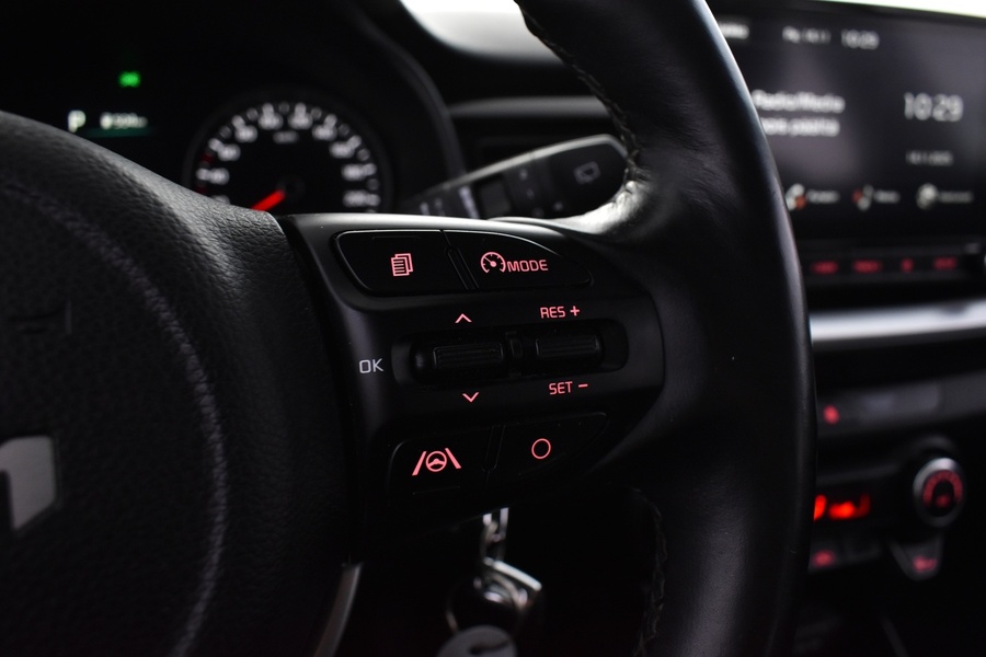 Kia Stonic vaihtoauto