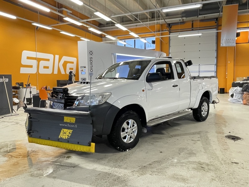 Toyota Hilux vaihtoauto