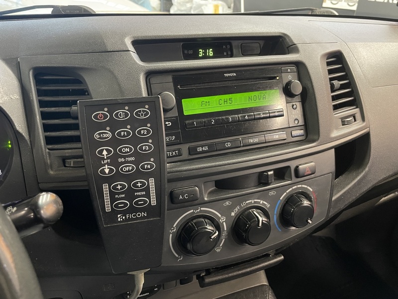 Toyota Hilux vaihtoauto