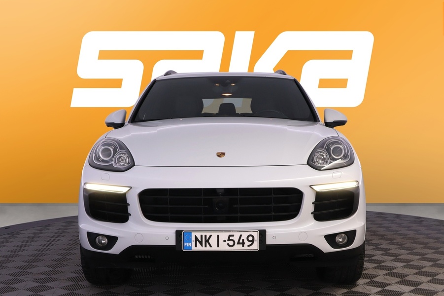 Porsche Cayenne vaihtoauto