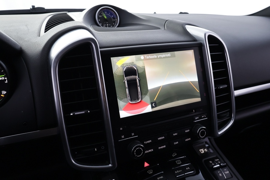 Porsche Cayenne vaihtoauto