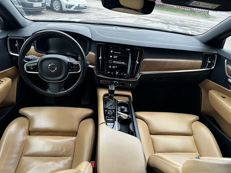 Volvo S90 vaihtoauto