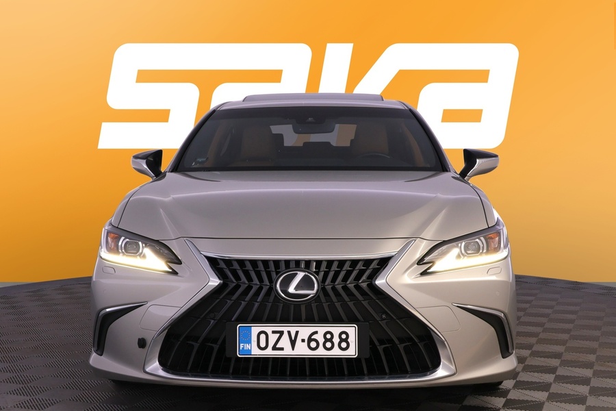 Lexus ES vaihtoauto