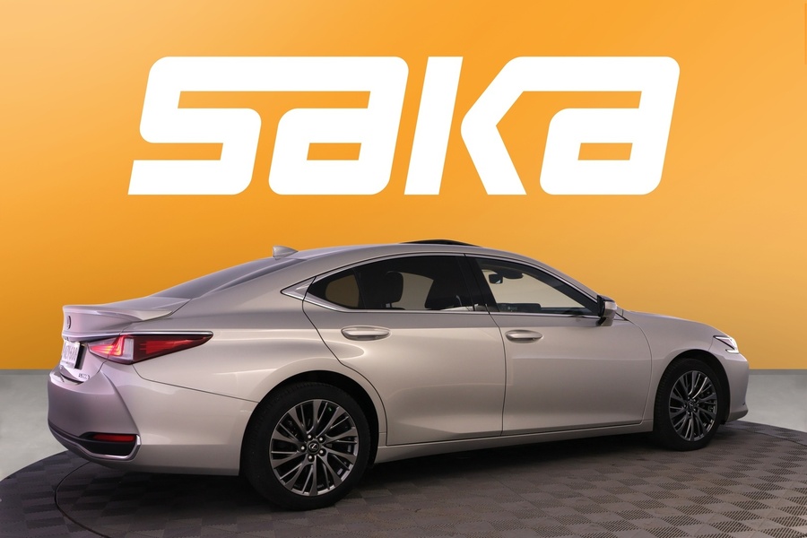 Lexus ES vaihtoauto