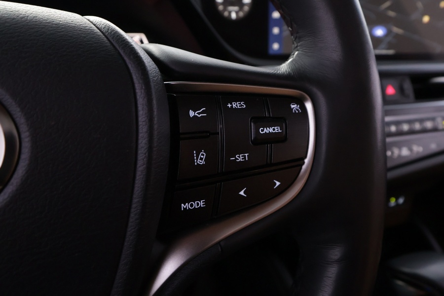 Lexus ES vaihtoauto