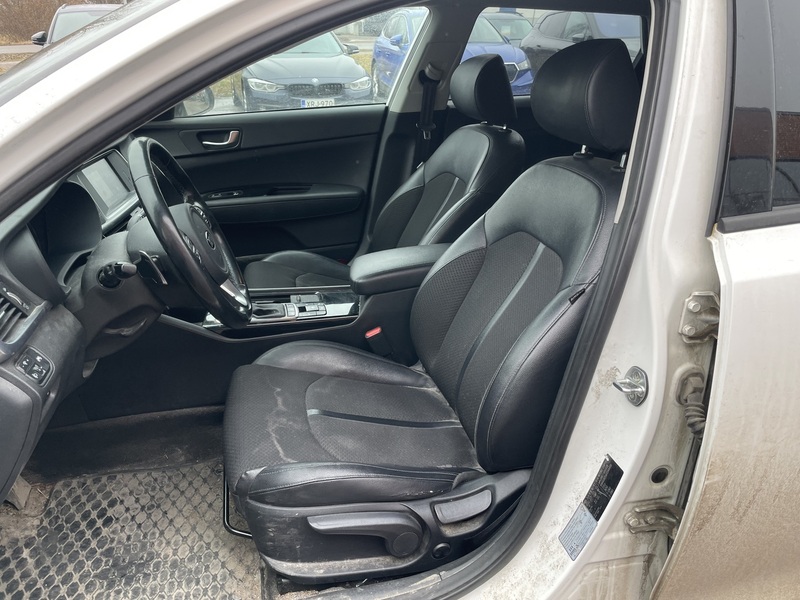 Kia Optima vaihtoauto
