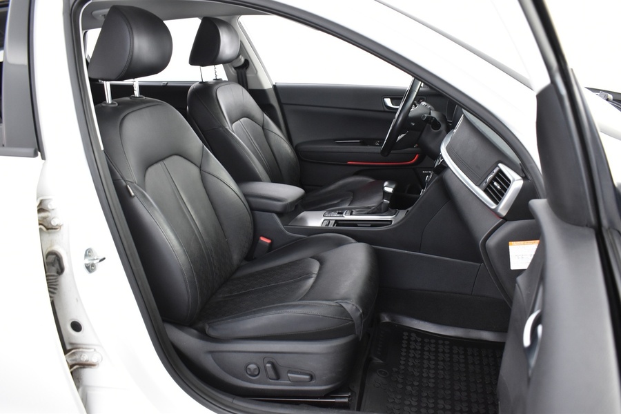 Kia Optima vaihtoauto