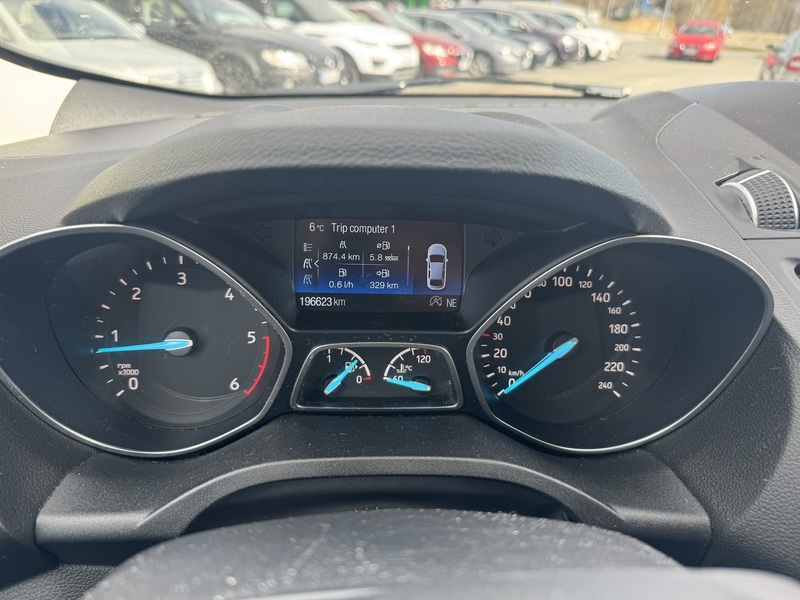 Ford Kuga vaihtoauto