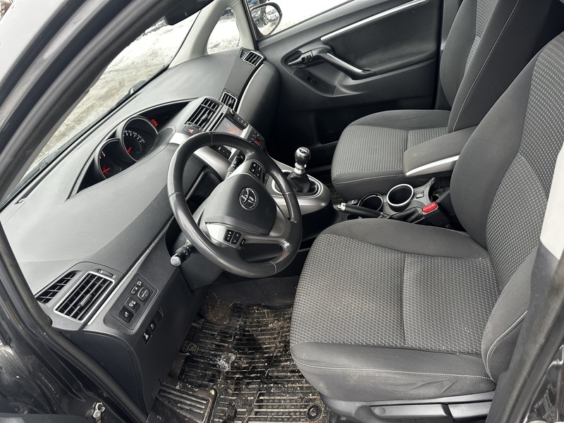 Toyota Verso vaihtoauto