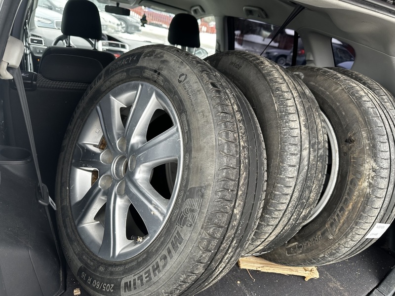 Toyota Verso vaihtoauto