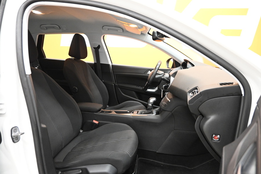 Peugeot 308 vaihtoauto