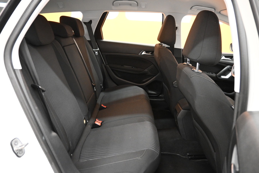 Peugeot 308 vaihtoauto