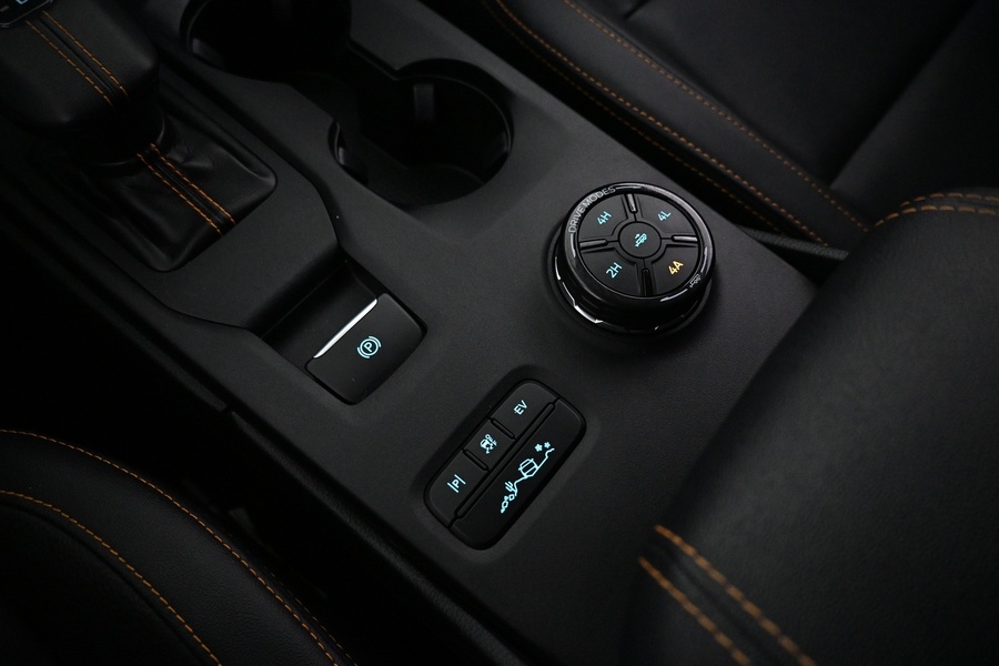 Ford Ranger vaihtoauto