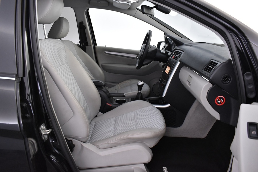 Mercedes-Benz B vaihtoauto