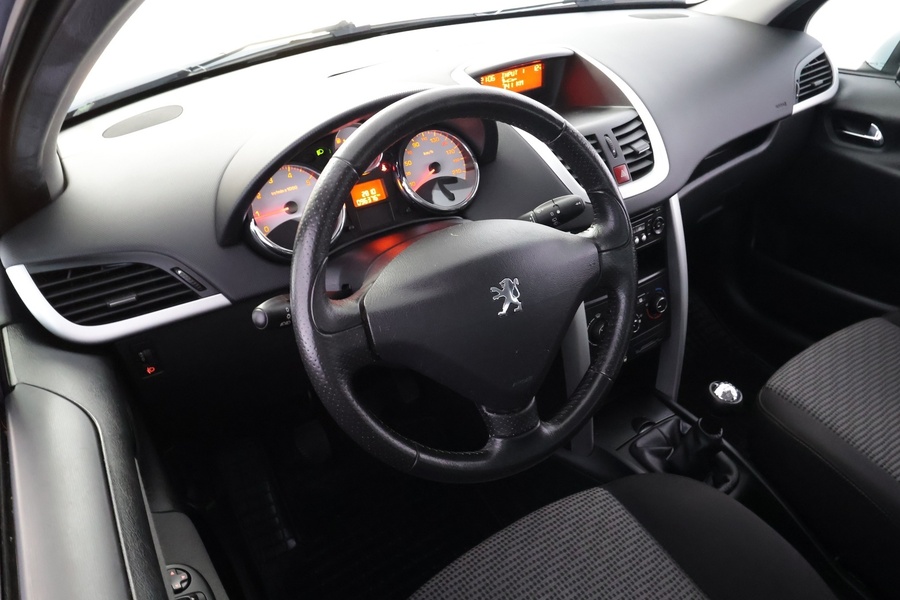 Peugeot 207 vaihtoauto