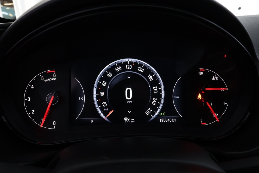 Opel Insignia vaihtoauto