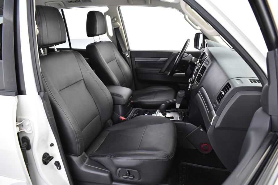 Mitsubishi Pajero vaihtoauto