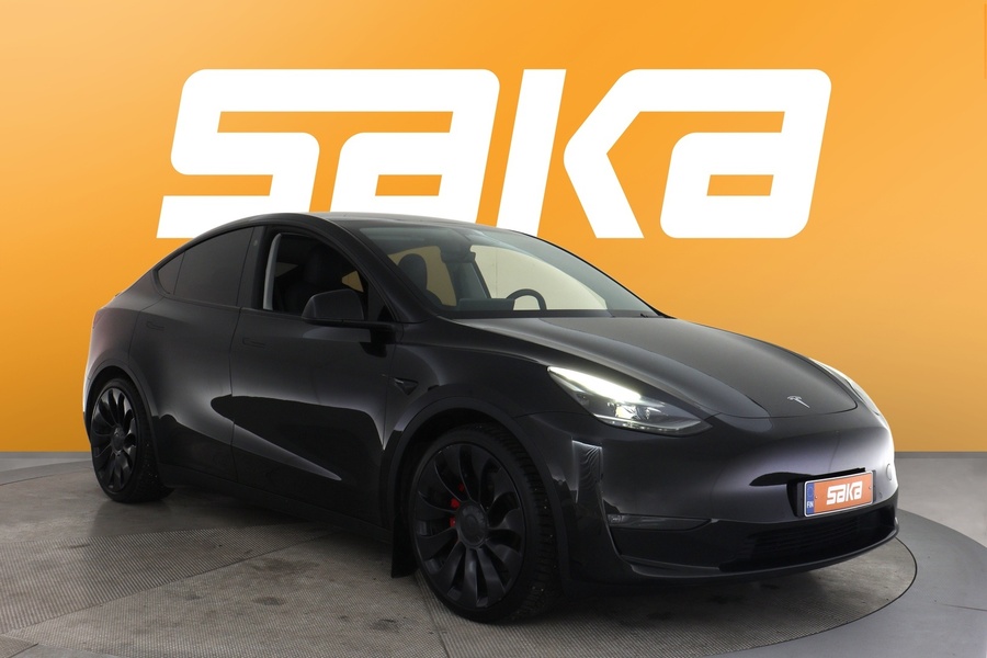 Tesla Model Y vaihtoauto