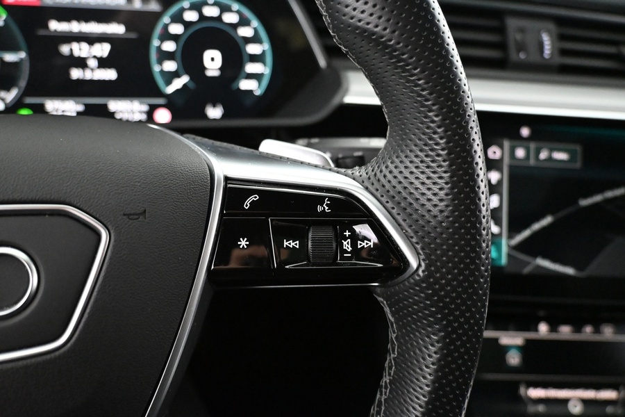 Audi e-tron vaihtoauto