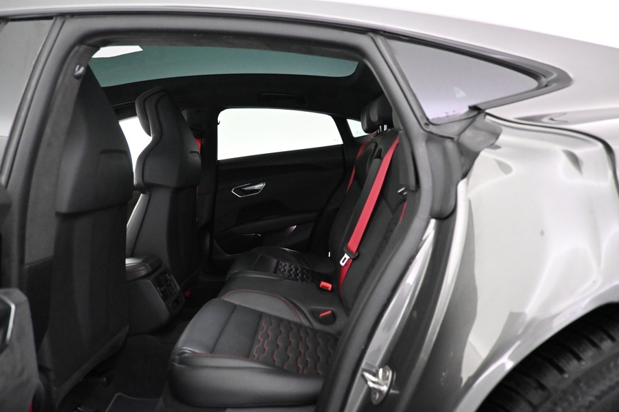 Audi e-tron GT vaihtoauto