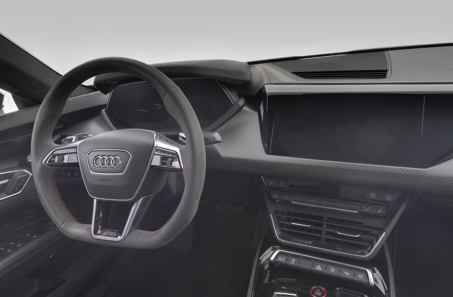 Audi e-tron GT vaihtoauto