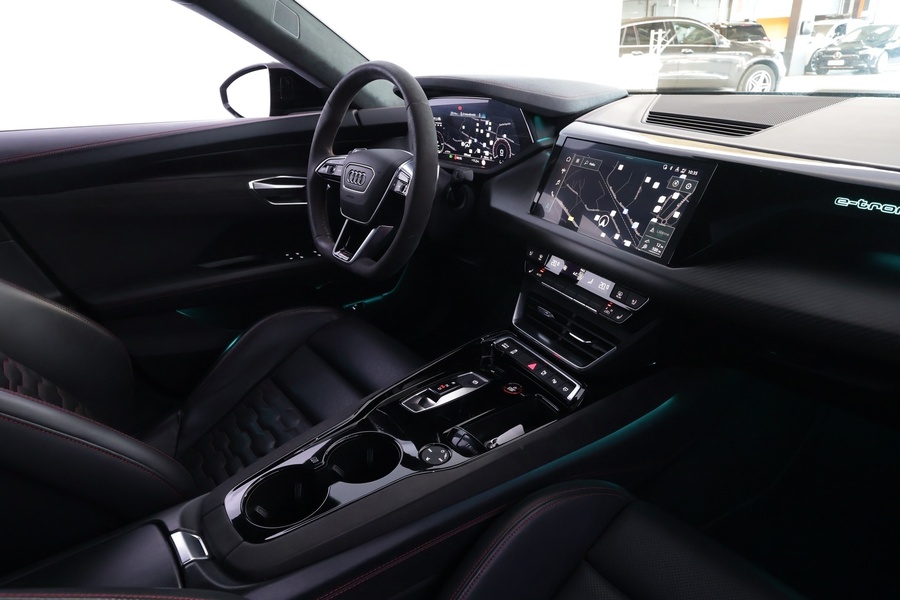 Audi e-tron GT vaihtoauto