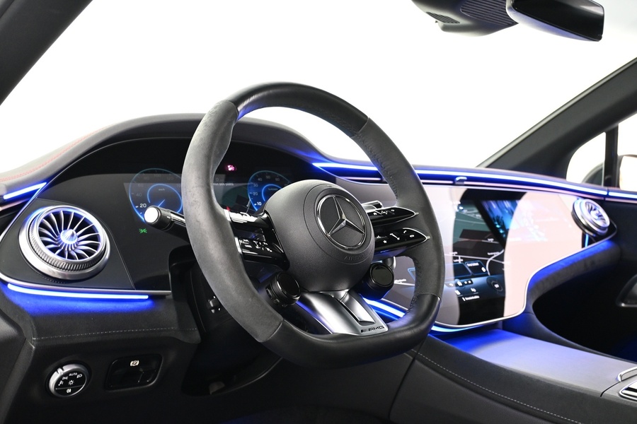 Mercedes-Benz EQE vaihtoauto