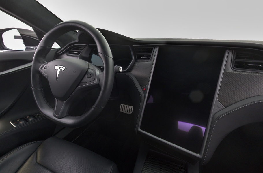 Tesla Model S vaihtoauto