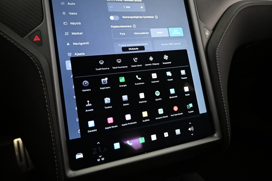 Tesla Model S vaihtoauto