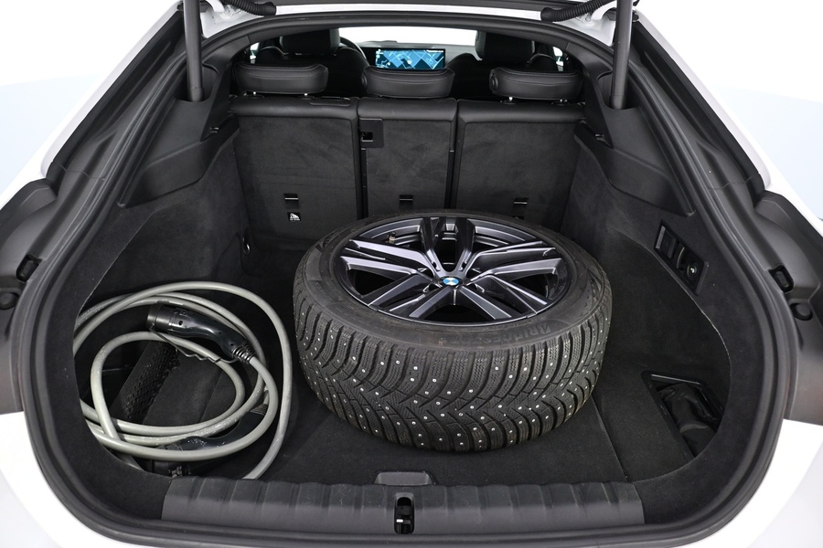 BMW i4 M50 vaihtoauto