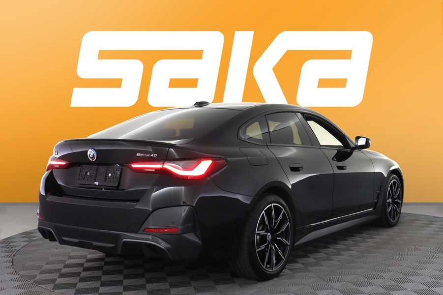 BMW i4 vaihtoauto