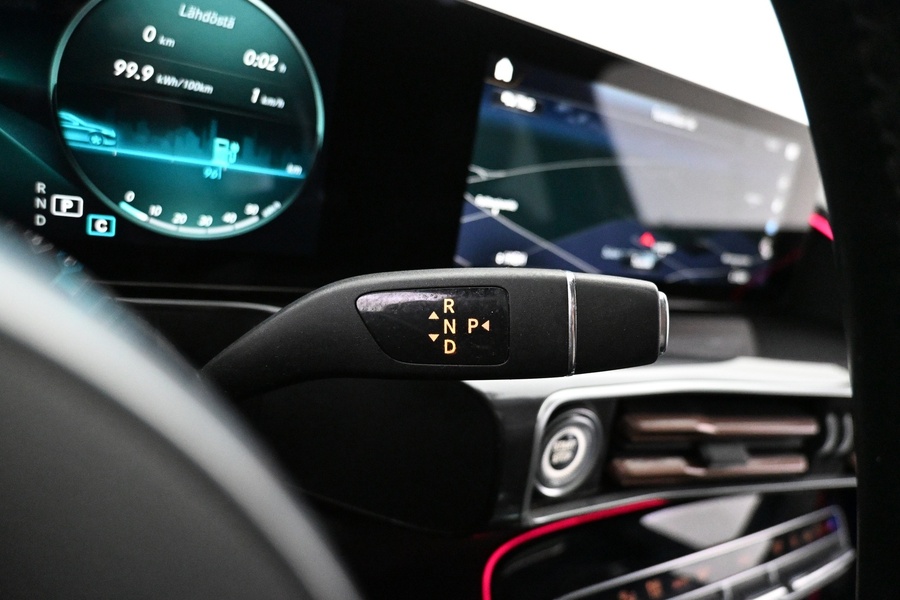 Mercedes-Benz EQC vaihtoauto