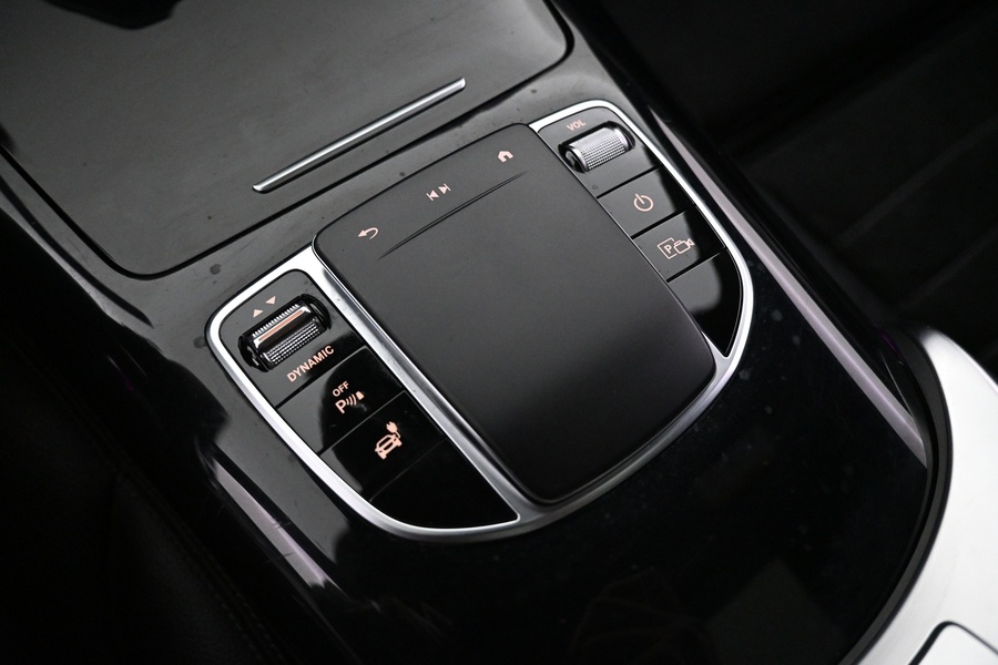 Mercedes-Benz EQC vaihtoauto