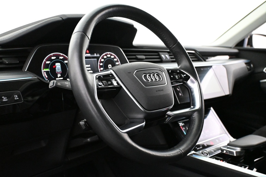 Audi e-tron vaihtoauto