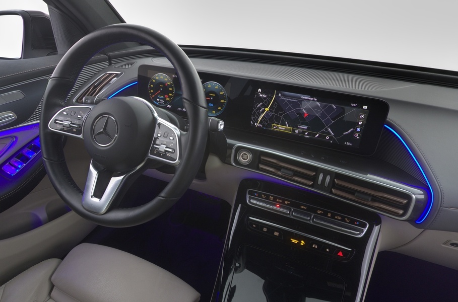 Mercedes-Benz EQC vaihtoauto