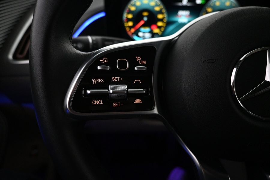 Mercedes-Benz EQC vaihtoauto